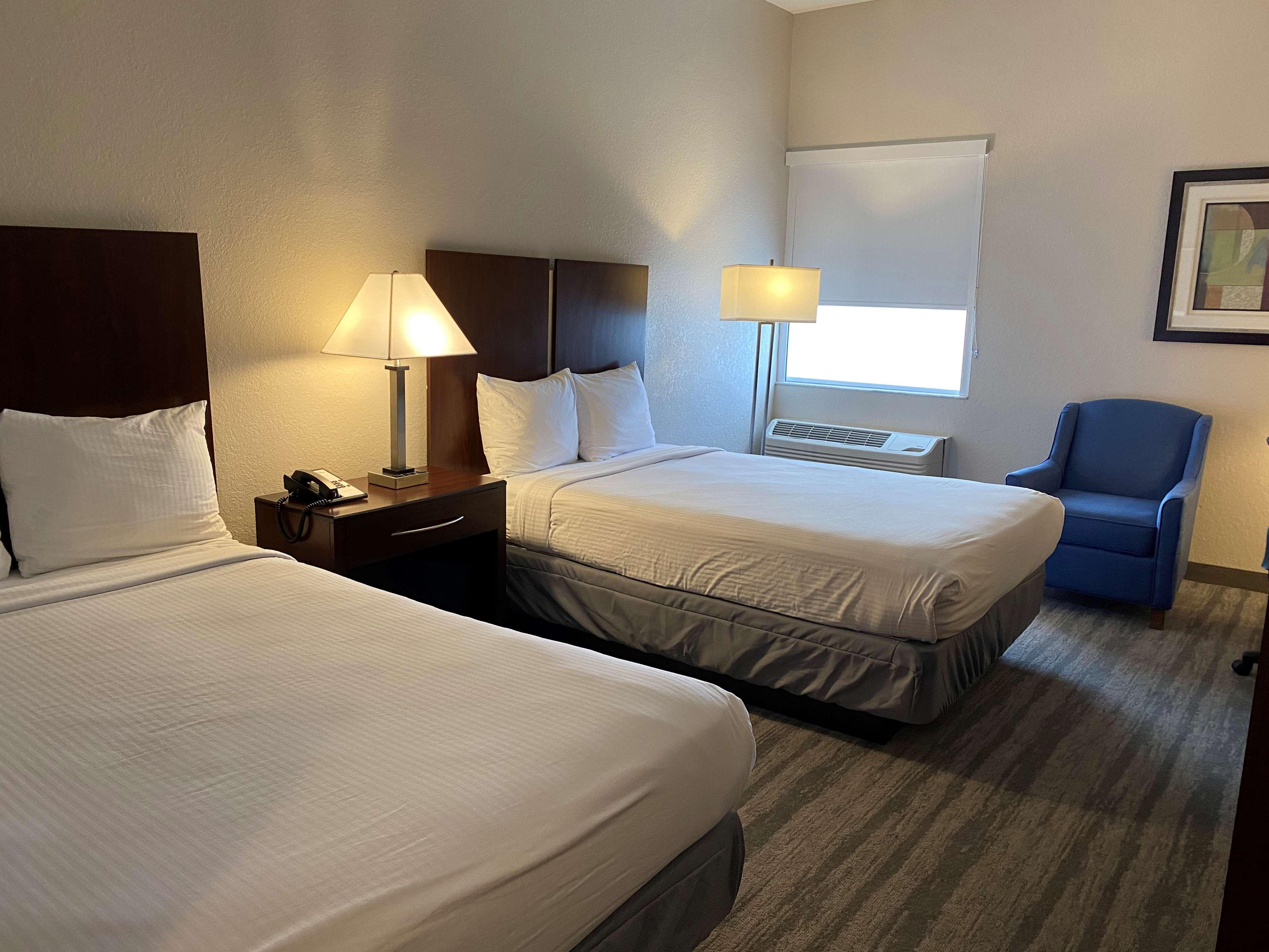 Hotel Western Tampa